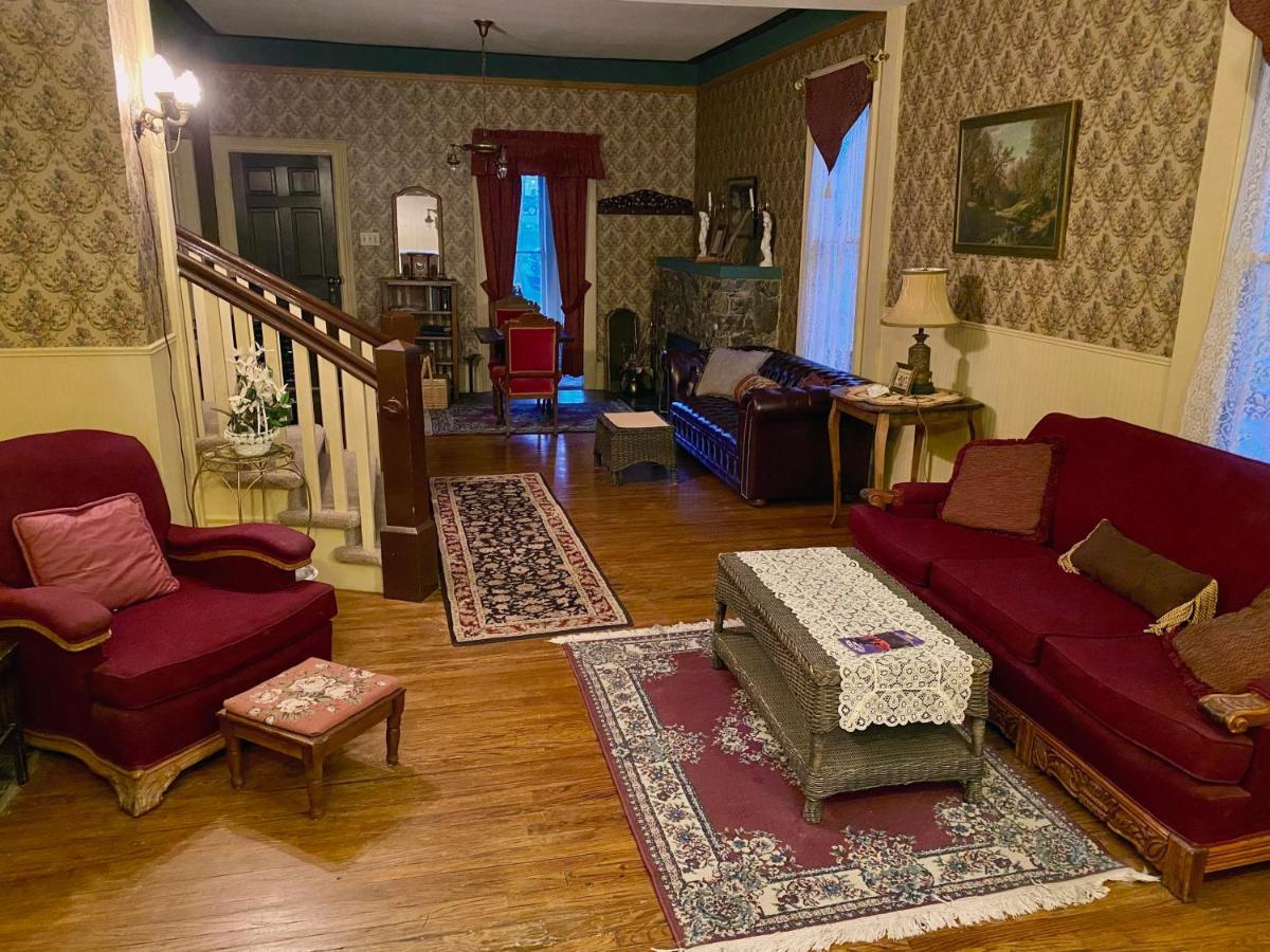 Pansy'S Parlor Bed & Breakfast Golden Eksteriør bilde